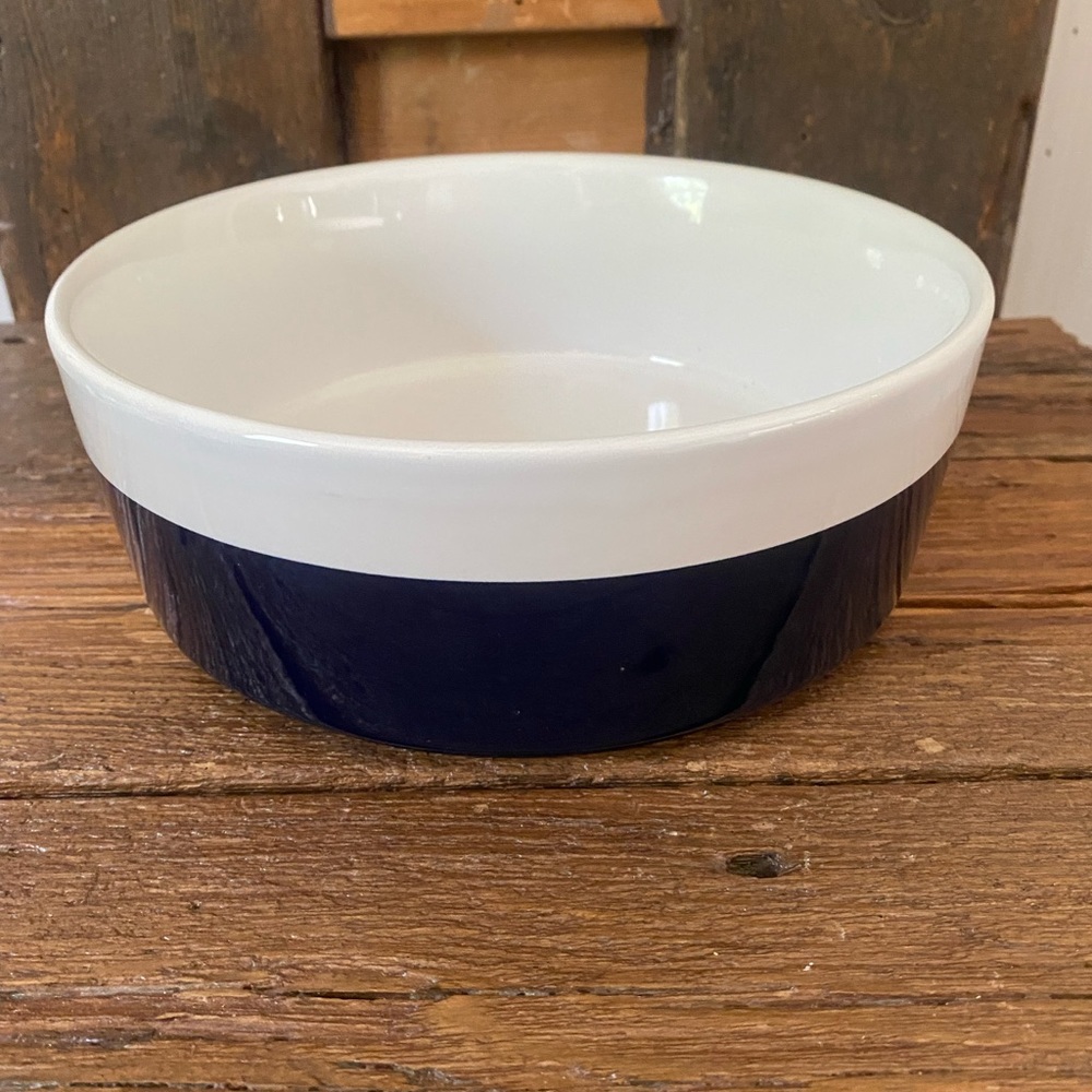 Waggo Ceramic Dog Bowl